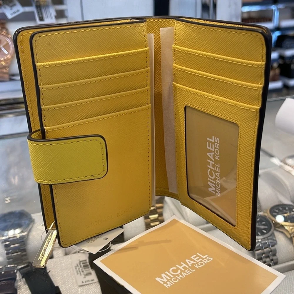 Michael Kors Medium Crossgrain Leather Wallet COLOR GOLDEN YELLOW NWT